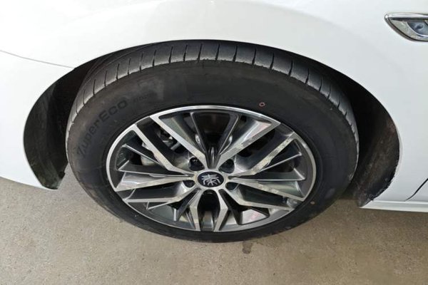 BYD Qin PLUS 2021, 83600 км, за 10835 USD - фото 10