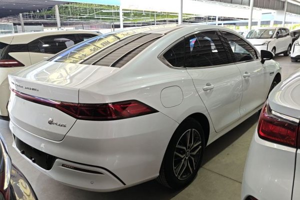 BYD Qin PLUS 2021, 83600 км, за 10835 USD - фото 6