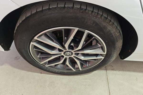 BYD Qin PLUS 2021, 83600 км, за 10835 USD - фото 11
