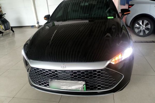 BYD Qin PLUS 2021, 61400 км, за 8268 USD
