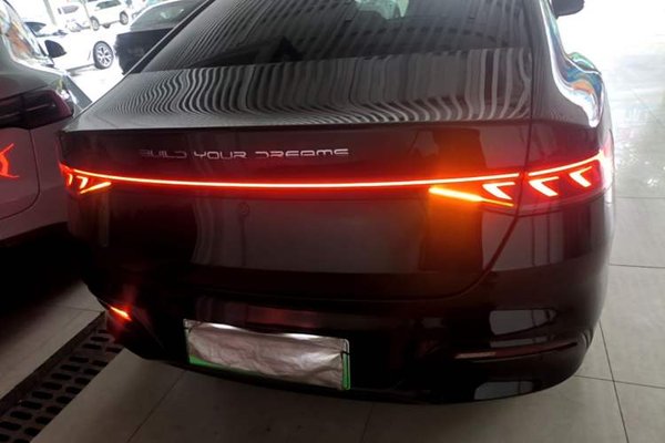 BYD Qin PLUS 2021, 61400 км, за 8268 USD