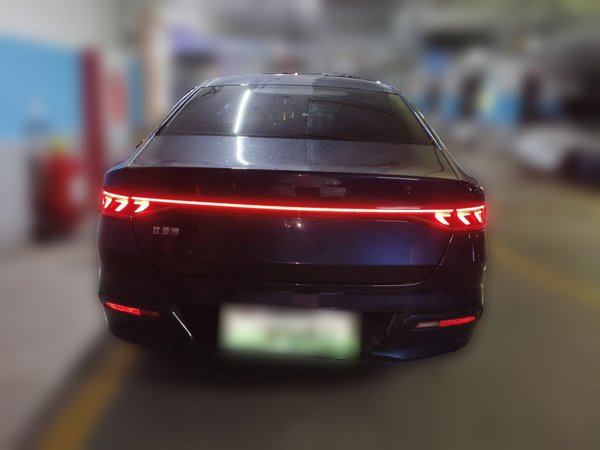 BYD Qin PLUS 2021, 25299 км, за 7797 USD