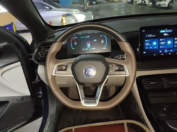 BYD Qin PLUS 2021, 25299 км, за 7797 USD - фото 11