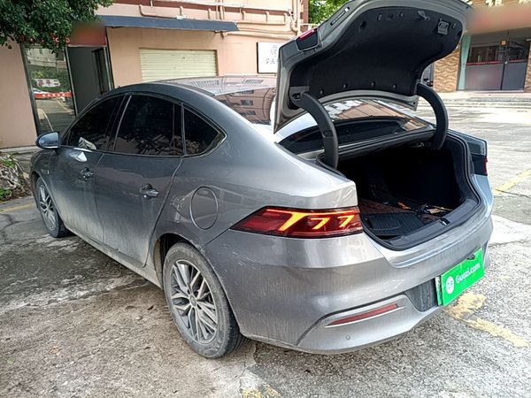 BYD Qin PLUS 2021, 25800 км, за 9476 USD
