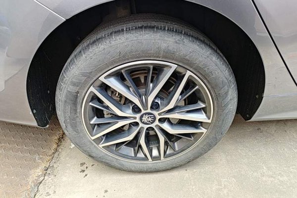 BYD Qin PLUS 2021, 26600 км, за 9864 USD - фото 11