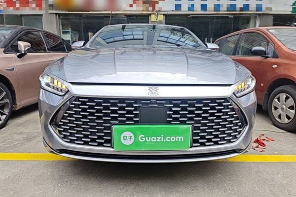 BYD Qin PLUS 2021, 26600 км, за 9864 USD