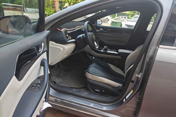 BYD Qin PLUS 2021, 31000 км, за 8875 USD - фото 18