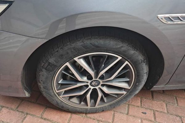 BYD Qin PLUS 2021, 31000 км, за 8875 USD - фото 10