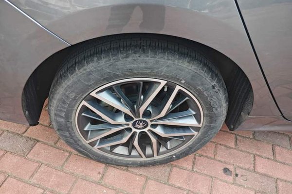 BYD Qin PLUS 2021, 31000 км, за 8875 USD - фото 11