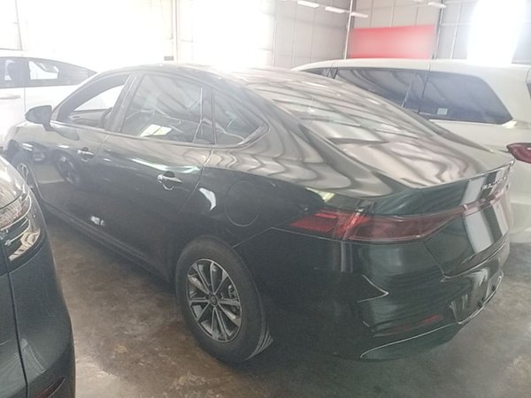 BYD Qin PLUS 2021, 19700 км, за 9920 USD