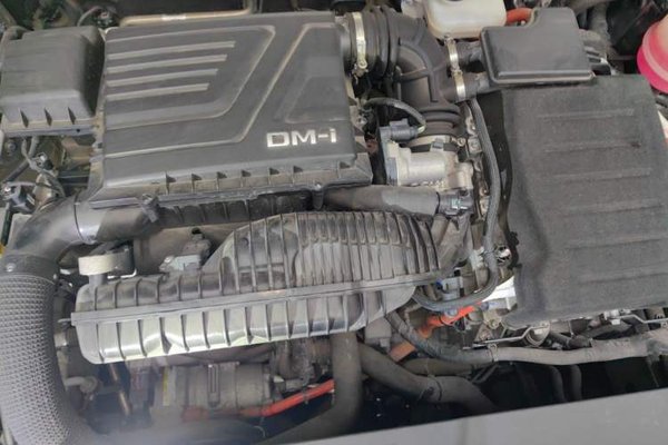 BYD Qin PLUS 2021, 44900 км, за 8143 USD - фото 17