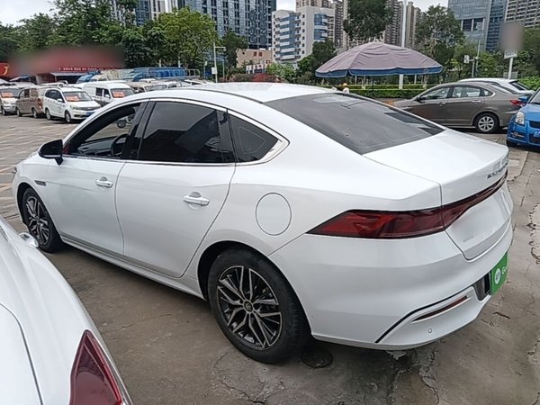 BYD Qin PLUS 2021, 30300 км, за 8514 USD