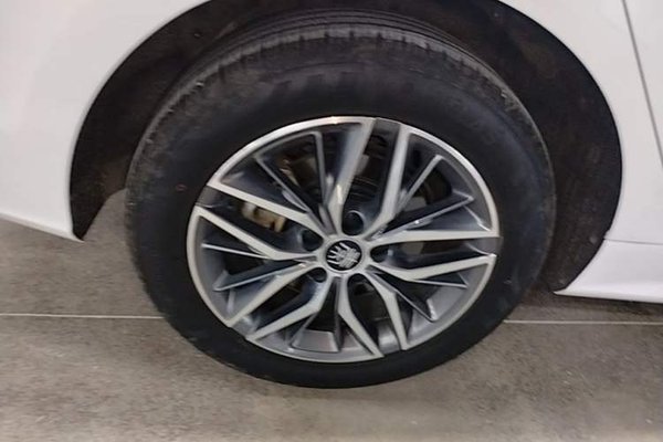BYD Qin PLUS 2021, 34600 км, за 10333 USD - фото 11