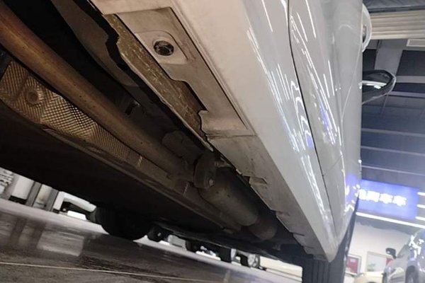 BYD Qin PLUS 2021, 34600 км, за 10333 USD - фото 26