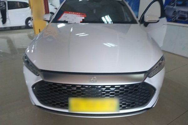 BYD Qin PLUS 2021, 42699 км, за 8555 USD