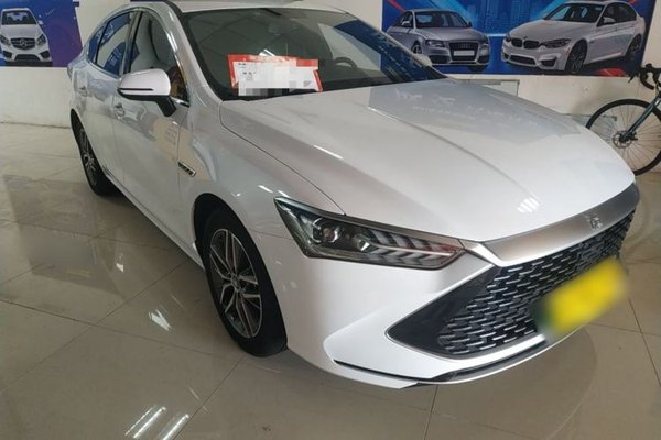 BYD Qin PLUS 2021, 42699 км, за 8555 USD