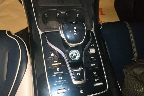 BYD Qin PLUS 2021, 42699 км, за 8555 USD - фото 16