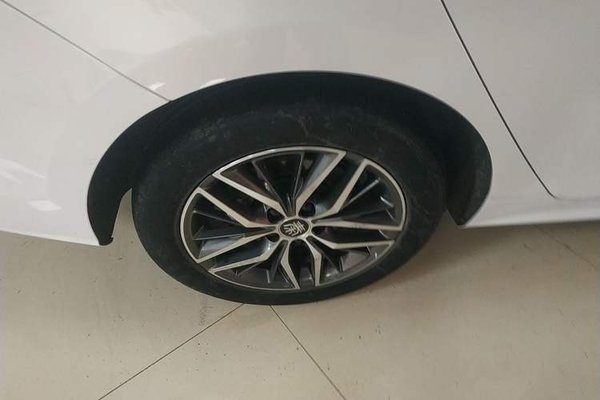 BYD Qin PLUS 2021, 42699 км, за 8555 USD - фото 11