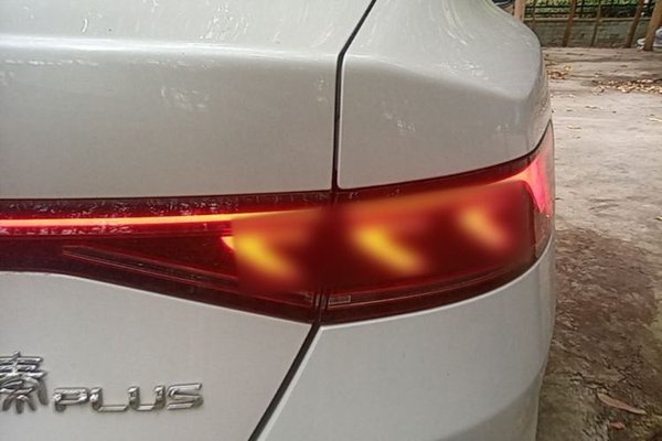 BYD Qin PLUS 2021, 58900 км, за 8535 USD - фото 14