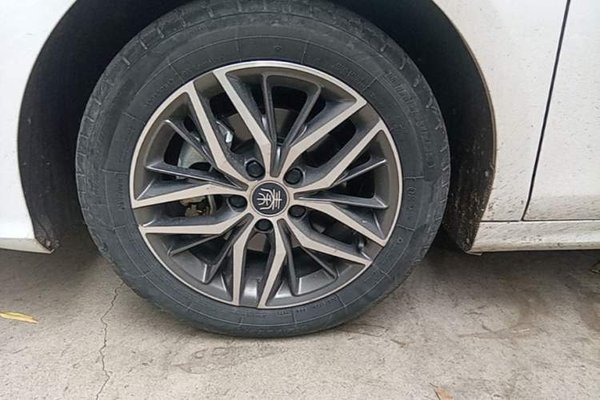 BYD Qin PLUS 2021, 58900 км, за 8535 USD - фото 15