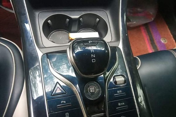 BYD Qin PLUS 2021, 58900 км, за 8535 USD - фото 21