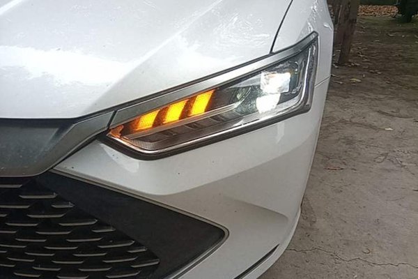 BYD Qin PLUS 2021, 58900 км, за 8535 USD - фото 8