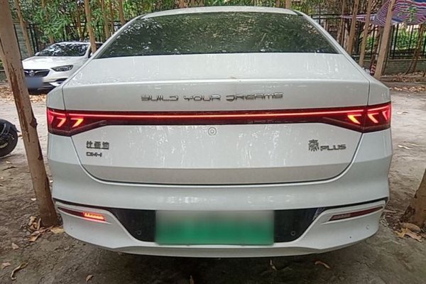BYD Qin PLUS 2021, 58900 км, за 8535 USD