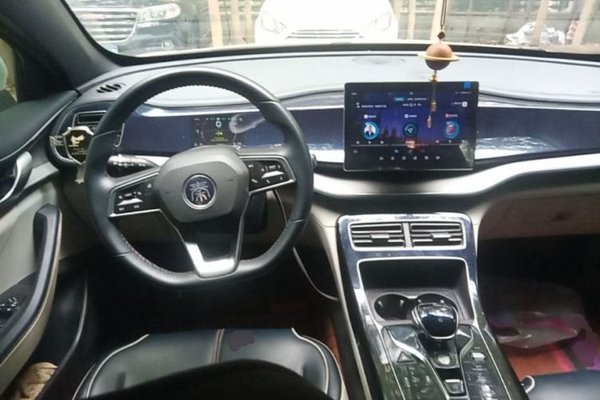 BYD Qin PLUS 2021, 58900 км, за 8535 USD - фото 18