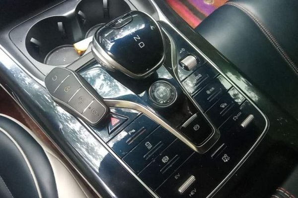 BYD Qin PLUS 2021, 58900 км, за 8535 USD - фото 29