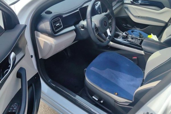 BYD Qin PLUS 2021, 69500 км, за 7867 USD - фото 13