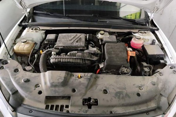 BYD Qin PLUS 2021, 72900 км, за 8540 USD - фото 24