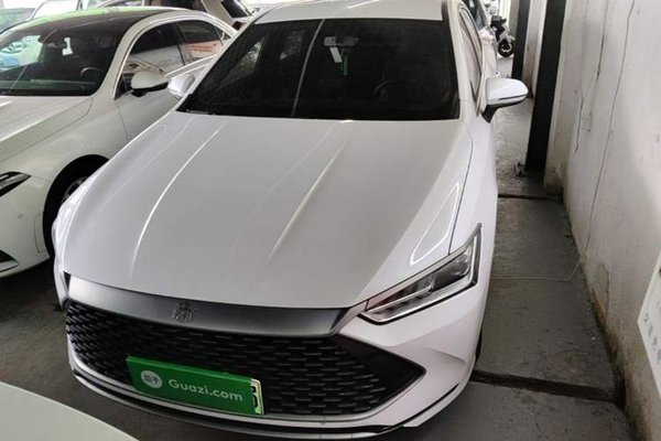 BYD Qin PLUS 2021, 72900 км, за 8540 USD