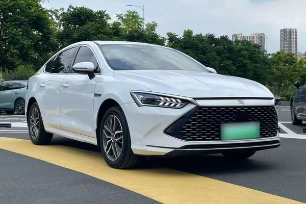 BYD Qin PLUS 2021, 84000 км, за 9719 USD