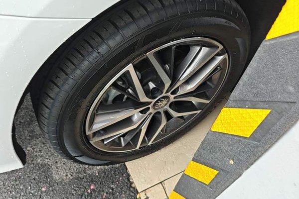 BYD Qin PLUS 2021, 84000 км, за 9719 USD - фото 10