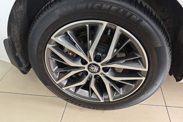 BYD Qin PLUS 2021, 84000 км, за 9719 USD - фото 11
