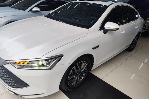 BYD Qin PLUS · 2021 год