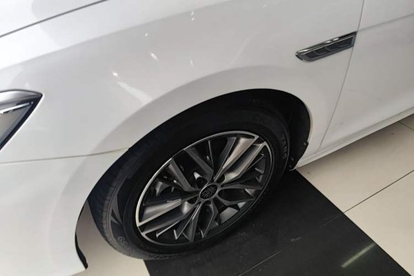 BYD Qin PLUS 2021, за 7952 USD - фото 8