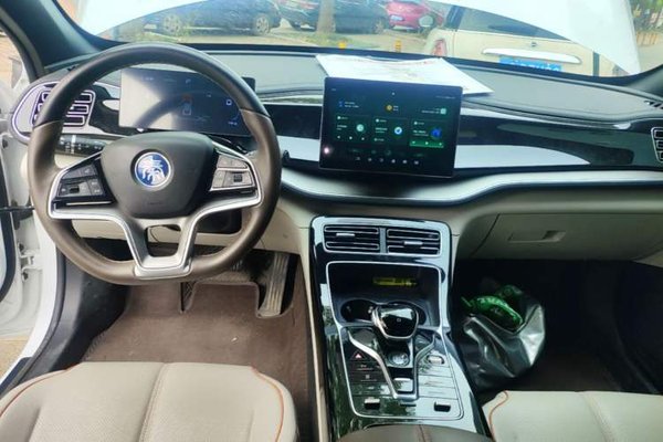 BYD Qin PLUS 2023, 74900 км, за 11968 USD - фото 13