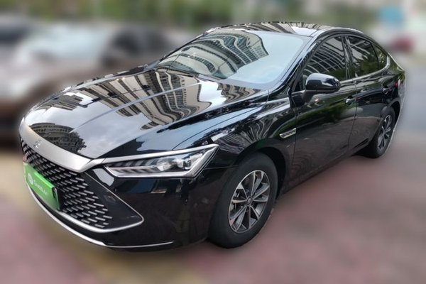 BYD Qin PLUS 2023, 28700 км, за 9218 USD