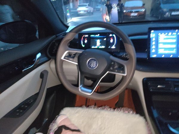 BYD Qin PLUS 2023, 11600 км, за 8890 USD - фото 11