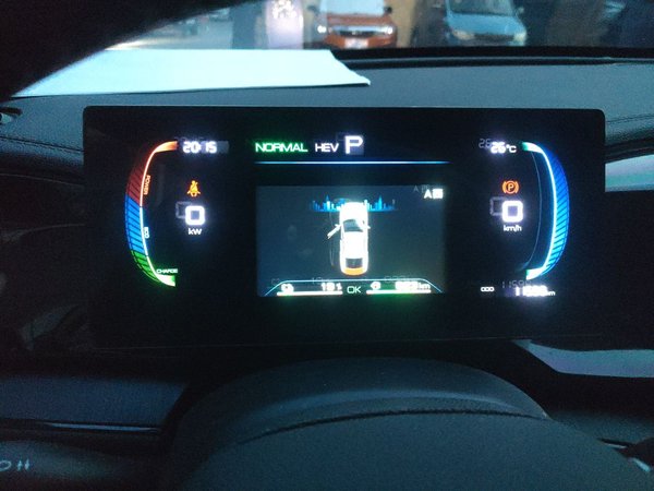 BYD Qin PLUS 2023, 11600 км, за 8890 USD - фото 12