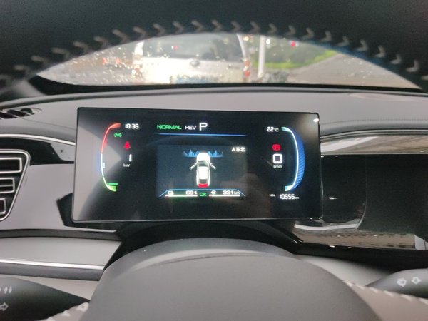 BYD Qin PLUS 2023, 16100 км, за 9434 USD - фото 8