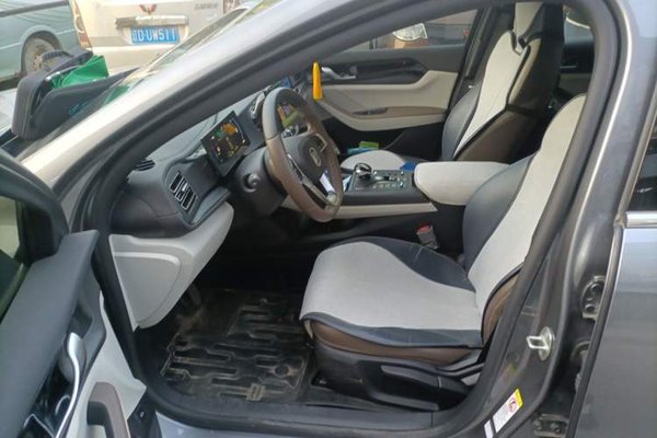 BYD Qin PLUS 2023, 23200 км, за 8033 USD - фото 14