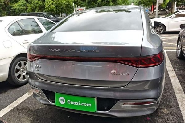 BYD Qin PLUS 2023, 26700 км, за 9541 USD