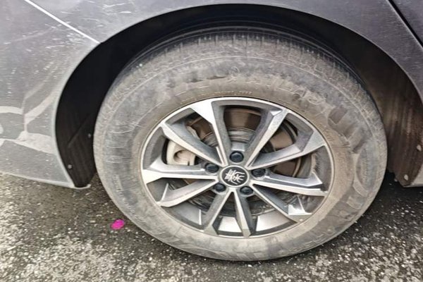 BYD Qin PLUS 2023, 26700 км, за 9541 USD - фото 11