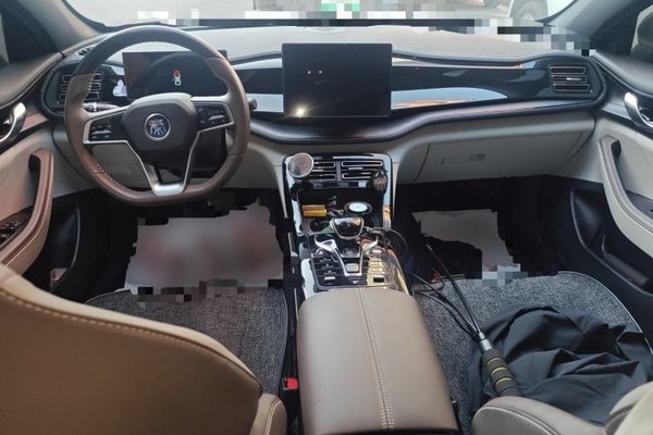 BYD Qin PLUS 2023, 62800 км, за 7232 USD - фото 9