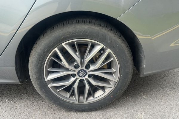 BYD Qin PLUS 2023, 8600 км, за 8915 USD - фото 10