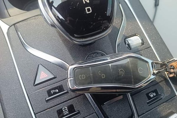 BYD Qin PLUS 2023, 8600 км, за 8915 USD - фото 22