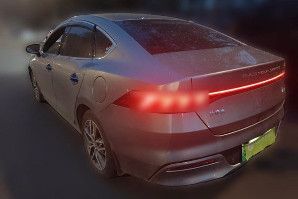BYD Qin PLUS 2023, 137800 км, за 7129 USD