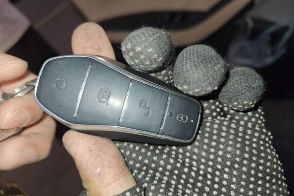BYD Qin PLUS 2023, 137800 км, за 7129 USD - фото 9